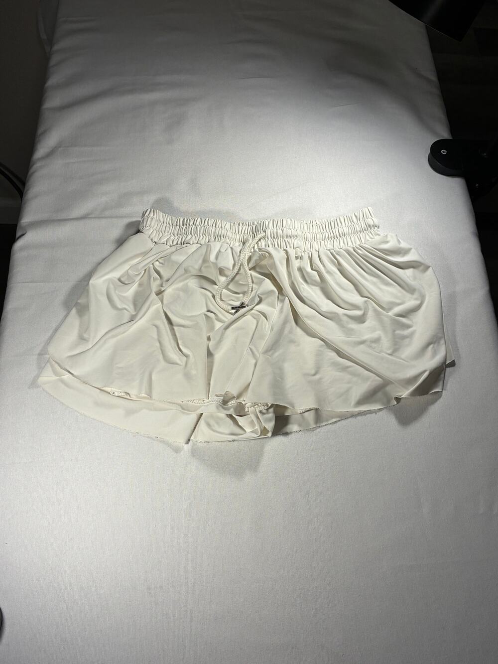 No Comment White Lightweight Athletic Running Shorts Women’s XS